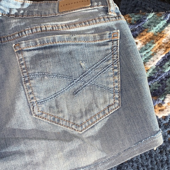 Aeropostale Shorty Jean shorts size 4 BNWOT - Picture 7 of 7